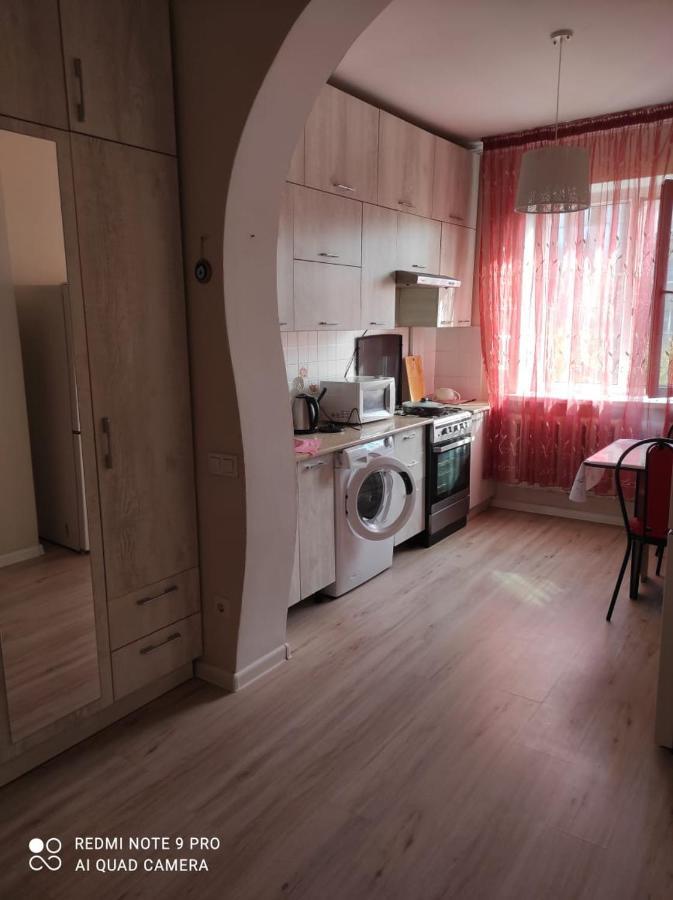 Apartamento Марина 3 Almatý Exterior foto